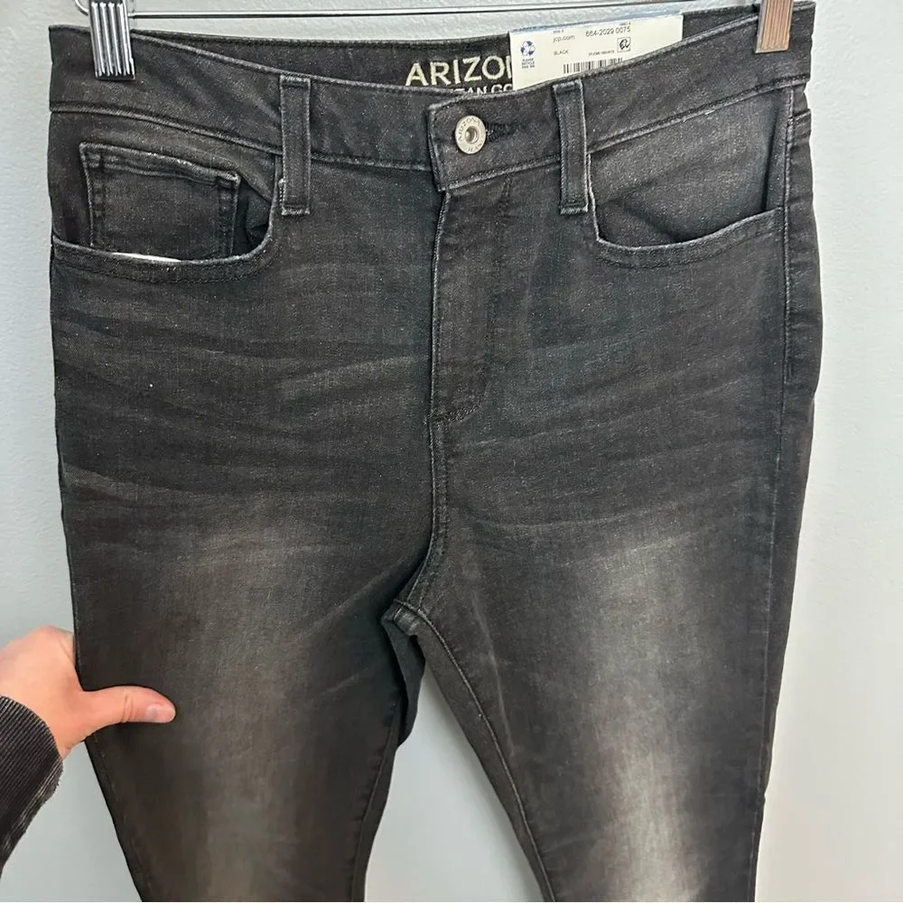 Arizona Jean Co Faded Black Super High Rise Denim Jeans NWT Juniors Size 9